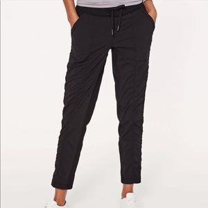 Street to studio pants: lululemon size 2